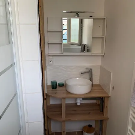 Maison De Plein Pied Avec Jardin بواتييه