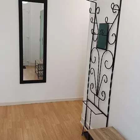 Maison De Plein Pied Avec Jardin * بواتييه